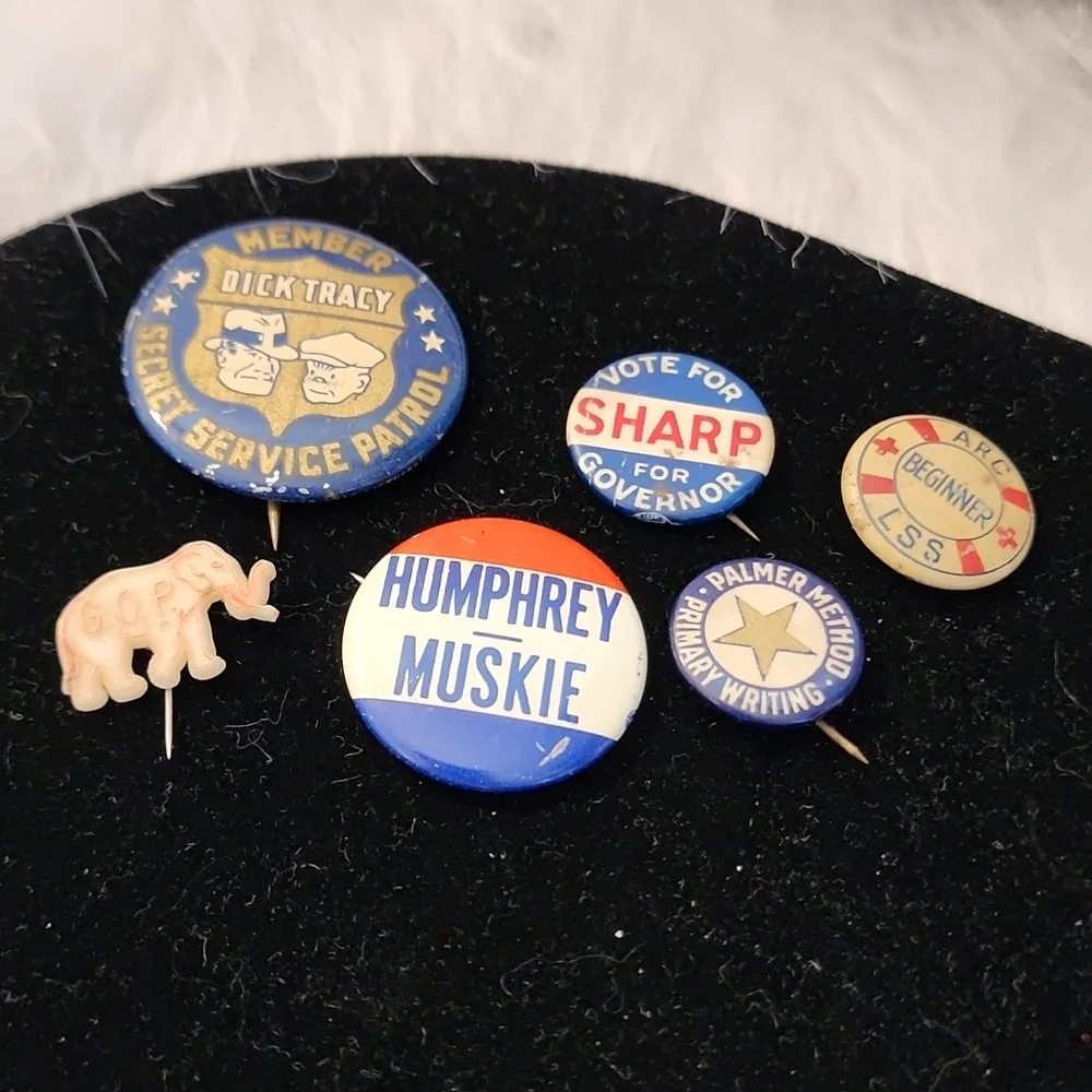 Vintage Button Bundle - Picture 2 of 3